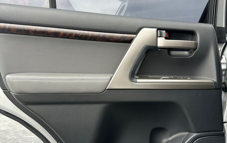 Toyota Land Cruiser 200, 2008 год, 4 250 000 рублей, 28 фотография