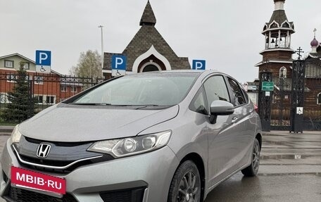 Honda Fit III, 2013 год, 980 000 рублей, 2 фотография