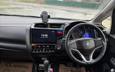 Honda Fit III, 2013 год, 980 000 рублей, 11 фотография