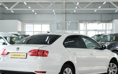 Volkswagen Jetta VI, 2013 год, 1 119 000 рублей, 7 фотография
