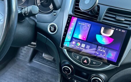 Hyundai Solaris II рестайлинг, 2016 год, 1 330 000 рублей, 2 фотография