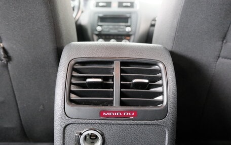 Volkswagen Jetta VI, 2013 год, 1 119 000 рублей, 23 фотография