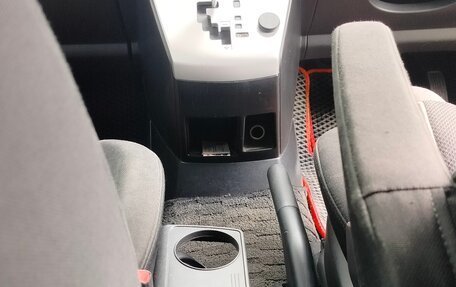 Mazda Premacy III, 2005 год, 700 000 рублей, 6 фотография