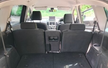 Mazda Premacy III, 2005 год, 700 000 рублей, 25 фотография