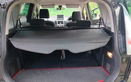 Mazda Premacy III, 2005 год, 700 000 рублей, 33 фотография