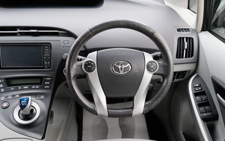Toyota Prius, 2011 год, 1 149 000 рублей, 11 фотография