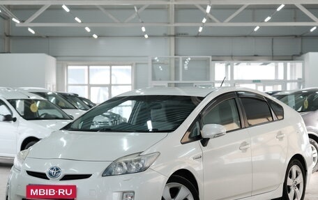 Toyota Prius, 2011 год, 1 149 000 рублей, 3 фотография