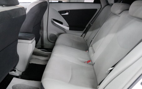 Toyota Prius, 2011 год, 1 149 000 рублей, 23 фотография