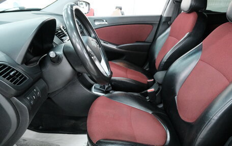 Hyundai Solaris II рестайлинг, 2011 год, 649 000 рублей, 8 фотография