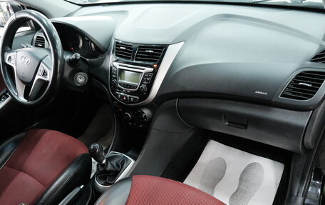 Hyundai Solaris II рестайлинг, 2011 год, 649 000 рублей, 21 фотография