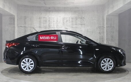 Hyundai Solaris II рестайлинг, 2022 год, 1 641 000 рублей, 4 фотография
