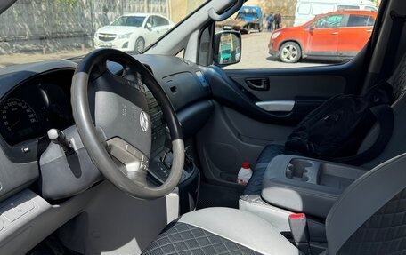 Hyundai Grand Starex Grand Starex I рестайлинг 2, 2008 год, 850 000 рублей, 12 фотография