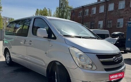 Hyundai Grand Starex Grand Starex I рестайлинг 2, 2008 год, 850 000 рублей, 2 фотография