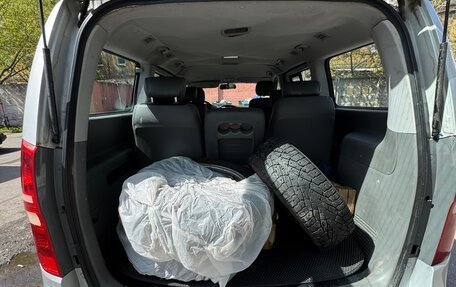 Hyundai Grand Starex Grand Starex I рестайлинг 2, 2008 год, 850 000 рублей, 15 фотография
