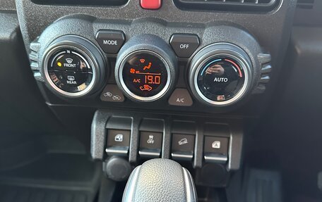 Suzuki Jimny, 2020 год, 1 950 000 рублей, 22 фотография