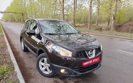 Nissan Qashqai, 2011 год, 1 350 000 рублей, 2 фотография