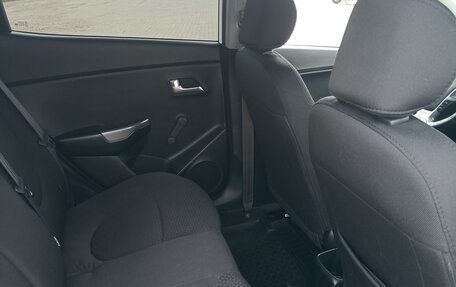 KIA Rio III рестайлинг, 2015 год, 980 000 рублей, 6 фотография
