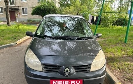 Renault Scenic III, 2004 год, 585 000 рублей, 2 фотография