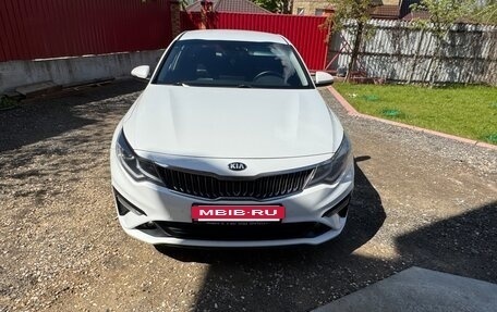 KIA Optima IV, 2018 год, 1 670 000 рублей, 2 фотография