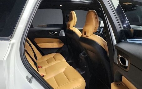 Volvo V60 II, 2022 год, 3 050 000 рублей, 8 фотография