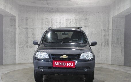 Chevrolet Niva I рестайлинг, 2018 год, 674 000 рублей, 2 фотография