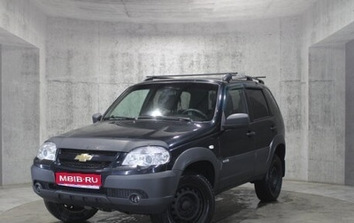 Chevrolet Niva I рестайлинг, 2018 год, 674 000 рублей, 1 фотография
