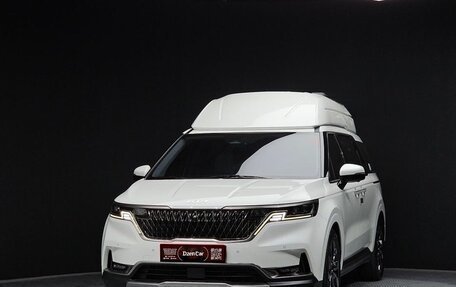 KIA Carnival, 2021 год, 2 450 000 рублей, 2 фотография