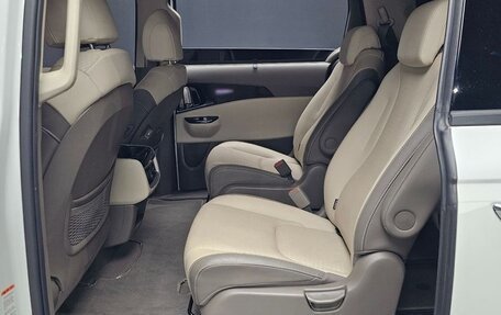 KIA Carnival, 2021 год, 2 450 000 рублей, 7 фотография