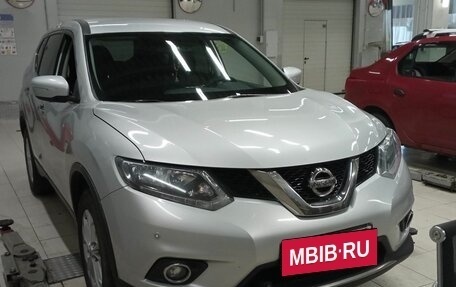 Nissan X-Trail, 2017 год, 1 630 000 рублей, 2 фотография