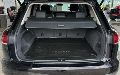 Volkswagen Touareg III, 2019 год, 4 599 000 рублей, 6 фотография