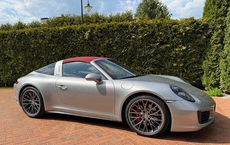 Porsche 911, 2016 год, 15 000 000 рублей, 1 фотография