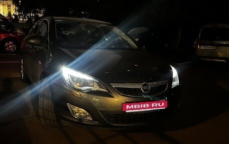Opel Astra J, 2011 год, 1 000 000 рублей, 4 фотография