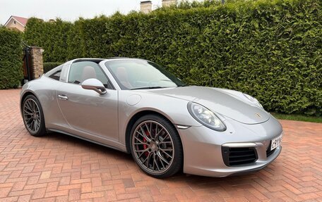Porsche 911, 2016 год, 15 000 000 рублей, 8 фотография