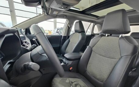 Toyota RAV4, 2024 год, 4 350 000 рублей, 11 фотография