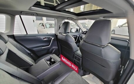 Toyota RAV4, 2024 год, 4 350 000 рублей, 8 фотография