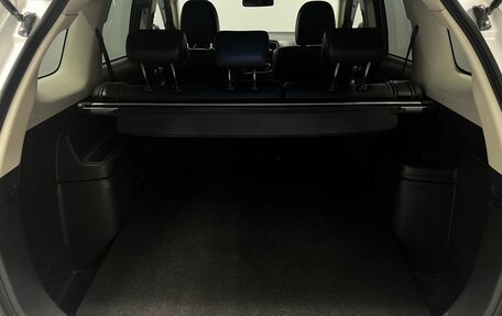 Mitsubishi Outlander III рестайлинг 3, 2015 год, 1 595 000 рублей, 12 фотография