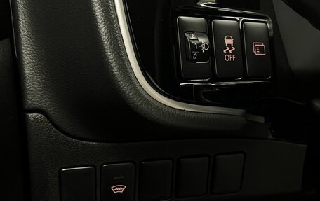 Mitsubishi Outlander III рестайлинг 3, 2015 год, 1 595 000 рублей, 15 фотография