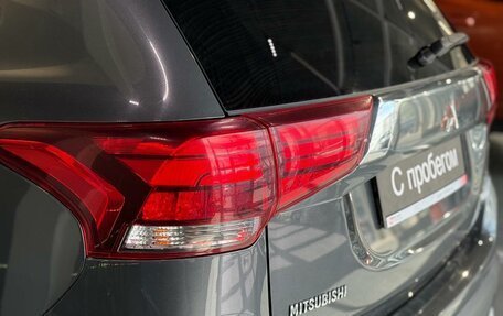 Mitsubishi Outlander III рестайлинг 3, 2015 год, 1 339 000 рублей, 7 фотография