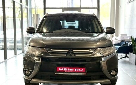 Mitsubishi Outlander III рестайлинг 3, 2015 год, 1 339 000 рублей, 2 фотография
