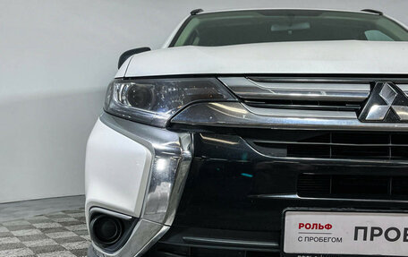 Mitsubishi Outlander III рестайлинг 3, 2015 год, 1 547 000 рублей, 15 фотография