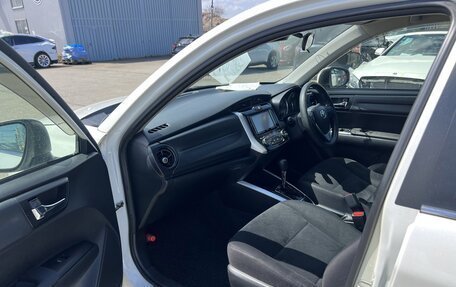 Toyota Corolla, 2016 год, 1 330 000 рублей, 7 фотография
