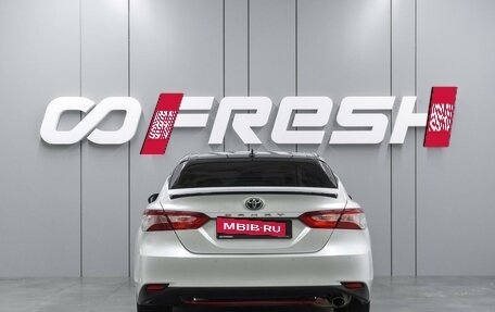 Toyota Camry, 2021 год, 3 570 000 рублей, 4 фотография