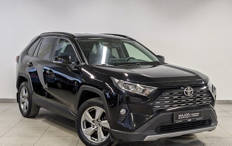 Toyota RAV4, 2021 год, 3 250 000 рублей, 3 фотография
