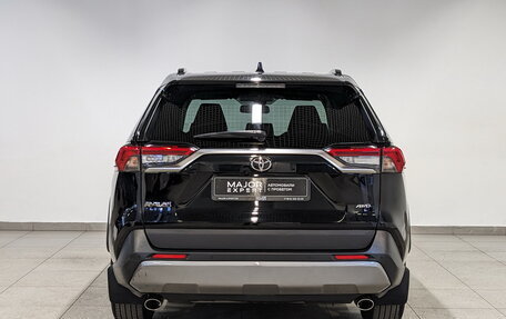 Toyota RAV4, 2021 год, 3 250 000 рублей, 6 фотография