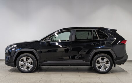 Toyota RAV4, 2021 год, 3 250 000 рублей, 8 фотография