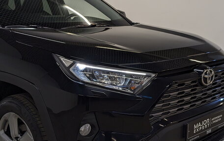 Toyota RAV4, 2021 год, 3 250 000 рублей, 26 фотография