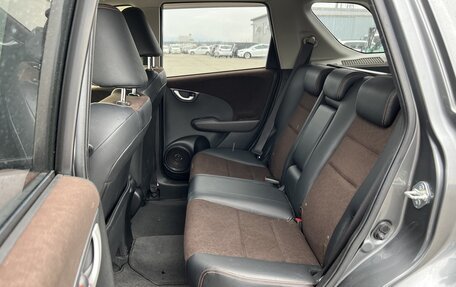Honda Fit Shuttle I рестайлинг, 2013 год, 890 000 рублей, 14 фотография