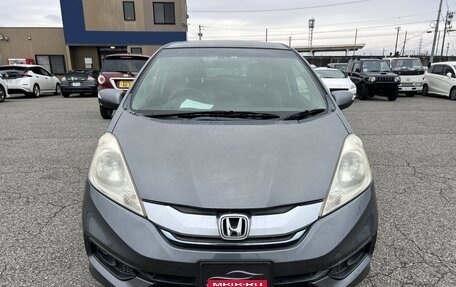 Honda Fit Shuttle I рестайлинг, 2013 год, 890 000 рублей, 2 фотография