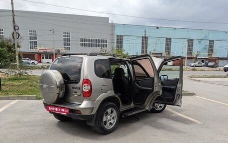 Chevrolet Niva I рестайлинг, 2012 год, 719 000 рублей, 15 фотография