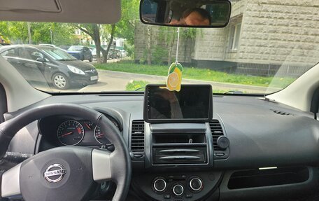 Nissan Note II рестайлинг, 2012 год, 700 000 рублей, 7 фотография